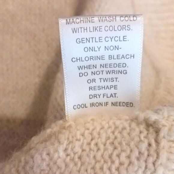 Boho Cream ruffled lapel/ cuffs long-sleeve cardigan with jeweled pockets M y2k - Picture 10 of 10